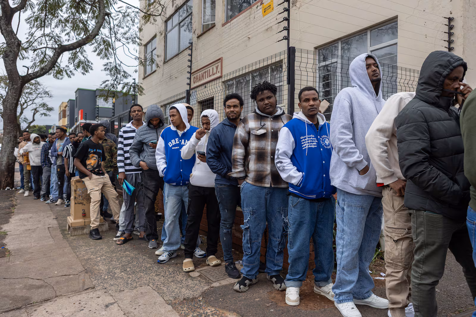 Refugee policies to be reviewed after court ruling sparks confusion at reception centres