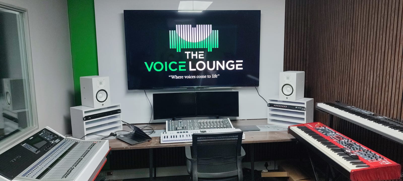Live Room